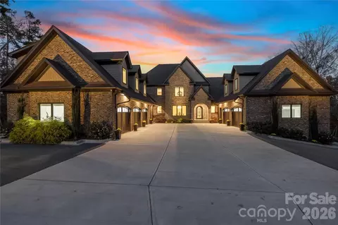 875 Starboard Reach, Lexington, NC 27292