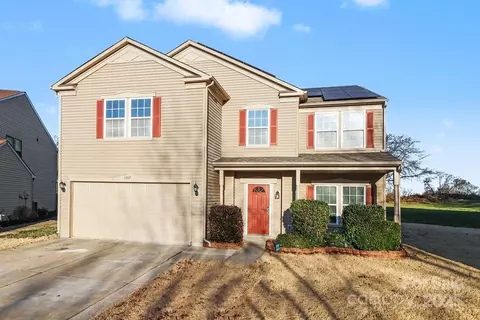 5307 Bendix Ct, Harrisburg, NC 28075