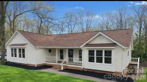 7220 Timber Ridge Dr, Mint Hill, NC 28227