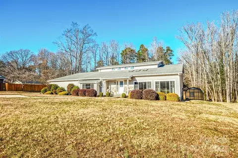 1215 Juniper St, Salisbury, NC 28146