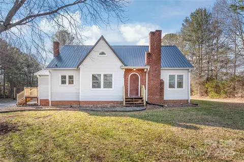 3933 Fallston Waco Rd, Lawndale, NC 28090