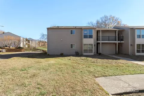 11021 Cedar View Rd, Charlotte, NC 28226