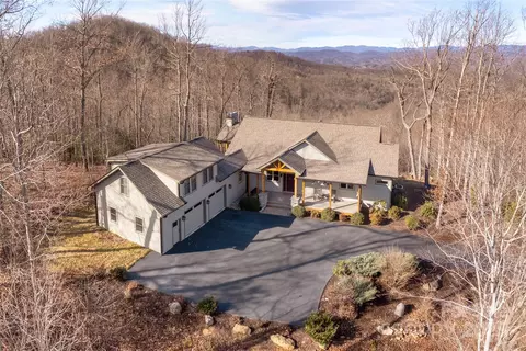 69 Pepperbush Rd, Brevard, NC 28712