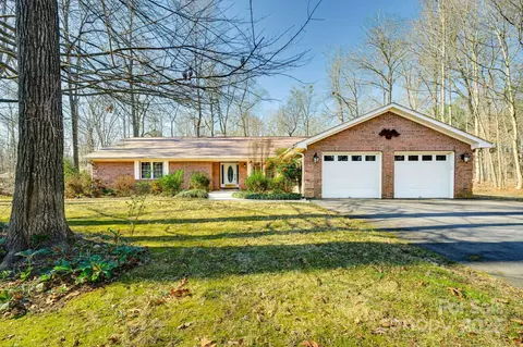 1020 Pebble Pt, Salisbury, NC 28146