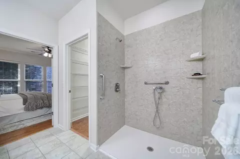 Bath - 1488 River Bend Blvd, Fort Mill, SC 29707 photo 2 of 3