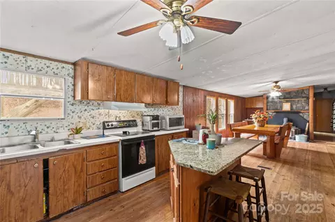 Kitchen - 338 Piney Grove Rd, Harmony, NC 28634 photo 3 of 3