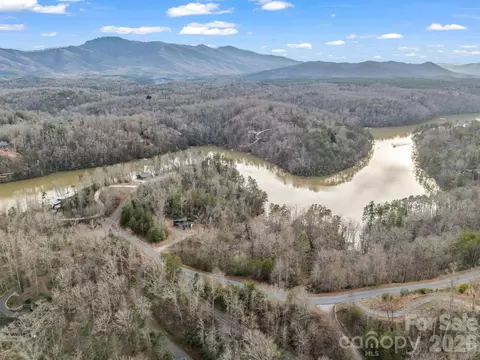 2 Jackson Cove W Rd W, Mill Spring, NC 28756 photo 30