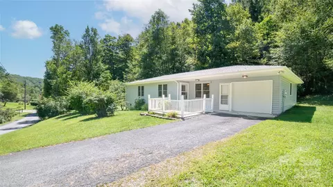 489 Astor Cook Rd, Blowing Rock, NC 28605