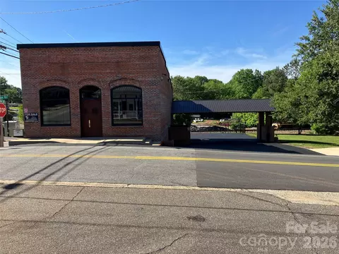 Exterior - 157 N Main St, Bostic, NC 28018 photo 5 of 8