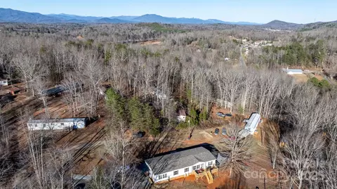 122 Bumpy Hl, Marion, NC 28752 photo 21