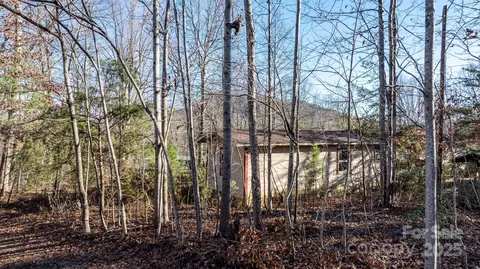 122 Bumpy Hl, Marion, NC 28752 photo 8