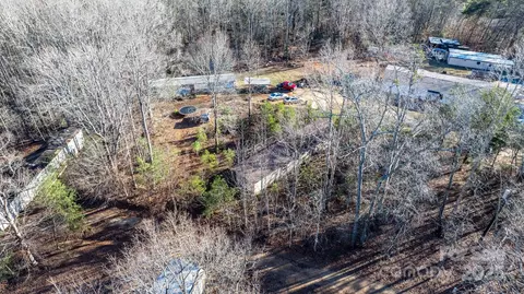 122 Bumpy Hl, Marion, NC 28752 photo 17