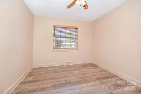 Bedroom - 1213 Edgedale Dr, Salisbury, NC 28144 photo 3 of 3