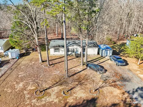 5610 Wild Wood Ct, Bessemer City, NC 28016