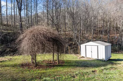 Exterior - 302 Cagle Cv, Sylva, NC 28779 photo 13 of 15