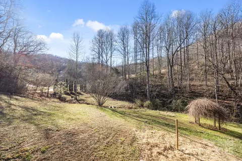 Exterior - 302 Cagle Cv, Sylva, NC 28779 photo 2 of 15