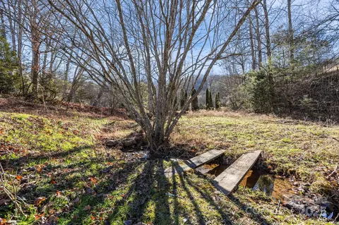 Exterior - 302 Cagle Cv, Sylva, NC 28779 photo 14 of 15