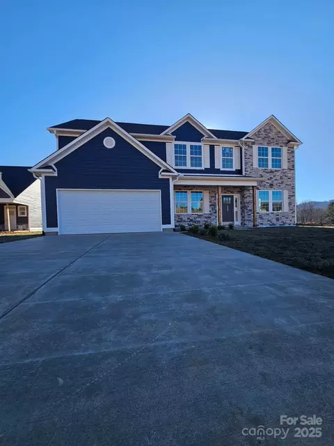 339 Pintail Ln, Arden, NC 28704