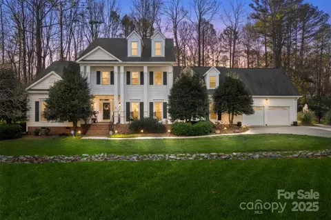 4912 Dayspring Dr, Mint Hill, NC 28227