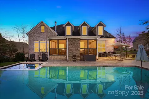233 Walking Horse Trl, Davidson, NC 28036 photo 2