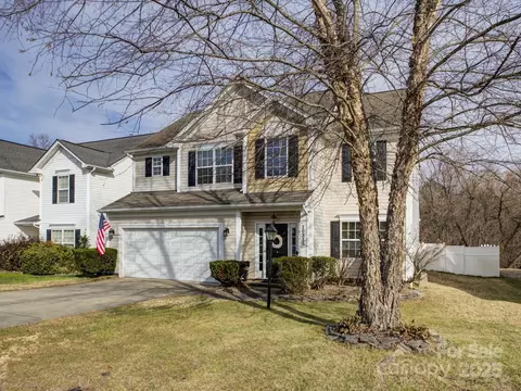 10315 Samuels Way Dr, Huntersville, NC 28078