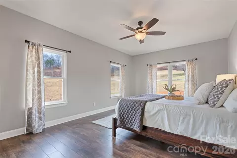 Bedroom - 343 Rocky Lane Rd, Clyde, NC 28721 photo 1 of 5