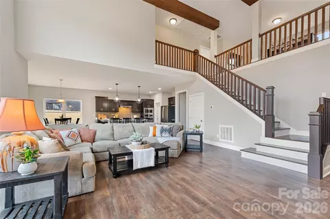 Living - 343 Rocky Lane Rd, Clyde, NC 28721 photo 2 of 4