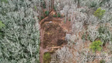 1182 Tunnel Mountain Rd, Sylva, NC 28779