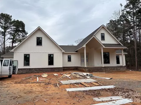 304 Tradition Dr, Mount Gilead, NC 27306
