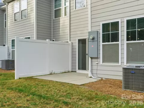 Exterior - 1022 Chicory Trce, Clover, SC 29710 photo 5 of 7
