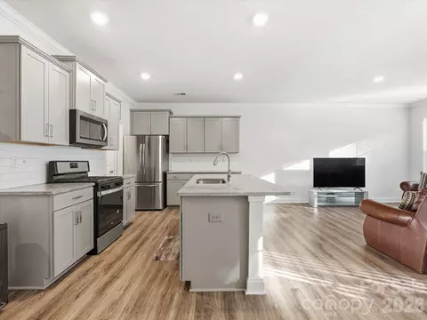 Kitchen - 1022 Chicory Trce, Clover, SC 29710 photo 2 of 4