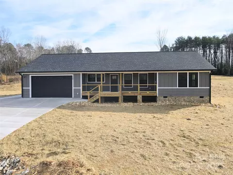 128 Big Sky Dr, Marion, NC 28752