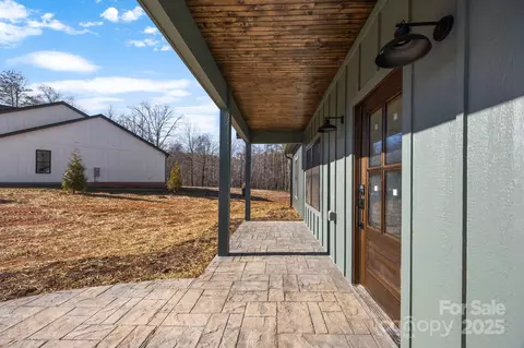 Exterior - 95 Lexxi 3 Ln #3, Tryon, NC 28782 photo 3 of 3
