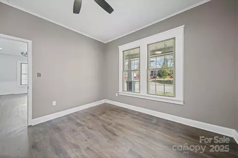 Living - 113 7th St, Spencer, NC 28159 photo 9 of 11