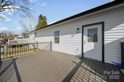 Exterior - 113 7th St, Spencer, NC 28159 photo 7 of 10