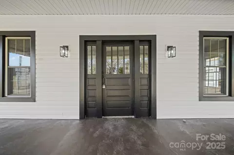 Exterior - 113 7th St, Spencer, NC 28159 photo 5 of 10