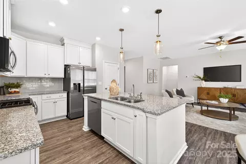 Kitchen - 8156 Mccormick St, Terrell, NC 28682 photo 1 of 4