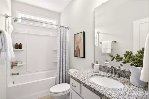 Bath - 8156 Mccormick St, Terrell, NC 28682 photo 1 of 1