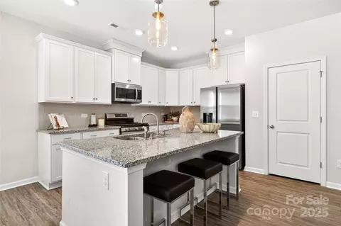 Kitchen - 8156 Mccormick St, Terrell, NC 28682 photo 3 of 4