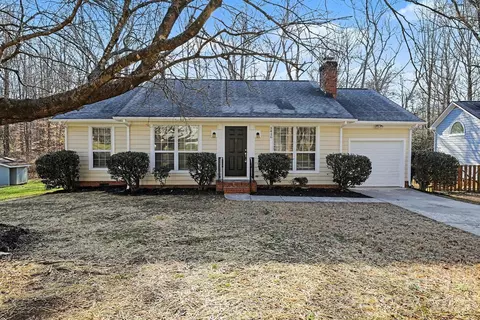 3416 Armitage Dr, Charlotte, NC 28269