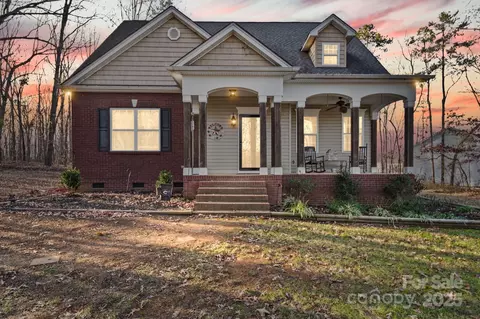 220 S Forest Hills School Rd, Marshville, NC 28103
