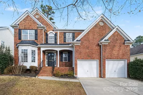 9529 Numenore Dr, Charlotte, NC 28269