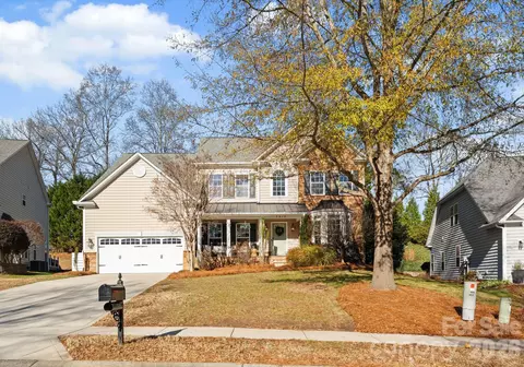 7519 Greylock Ridge Rd, Matthews, NC 28105