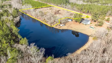843 Triple Creek Rd, Mount Croghan, SC 29727