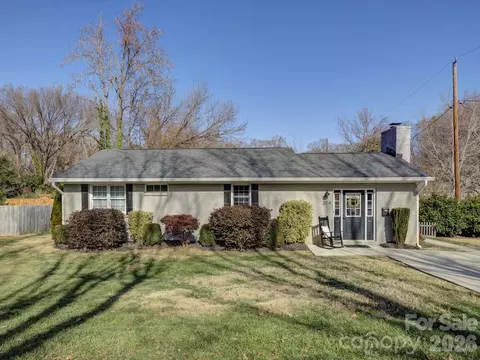 204 W Elliott St, Fort Mill, SC 29715