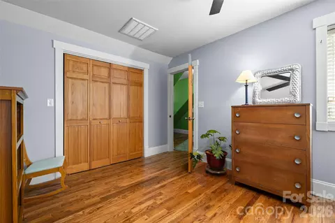 Bedroom - 571 Terrys Gap Rd, Fletcher, NC 28732 photo 5 of 6