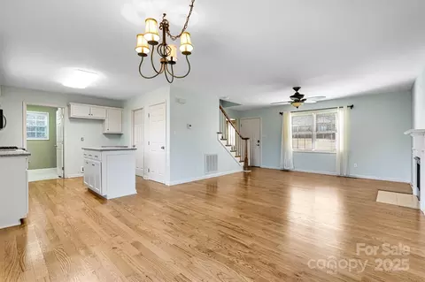 Living - 3485 Overbrook Dr, Conover, NC 28613 photo 6 of 6
