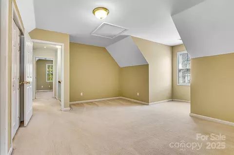 Bedroom - 3485 Overbrook Dr, Conover, NC 28613 photo 7 of 9