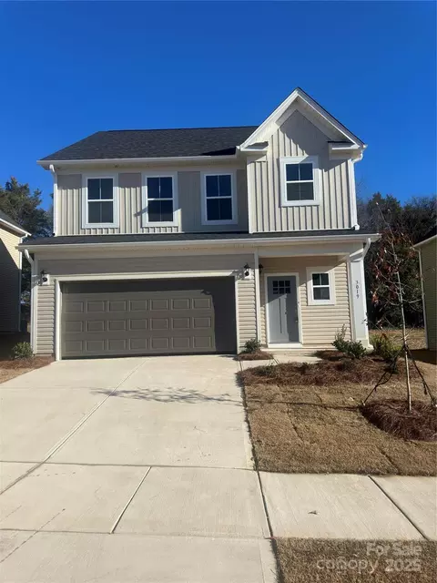 3019 Breslin St, Charlotte, NC 28214