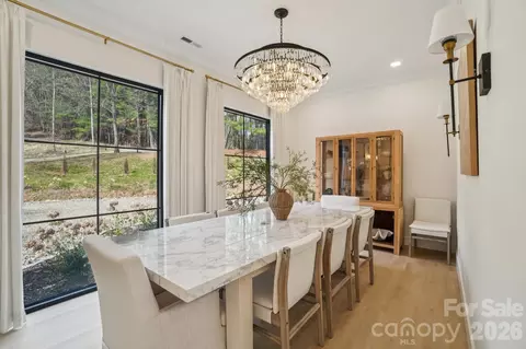 Dining - 107 Lee Ln, Mars Hill, NC 28754 photo 1 of 1
